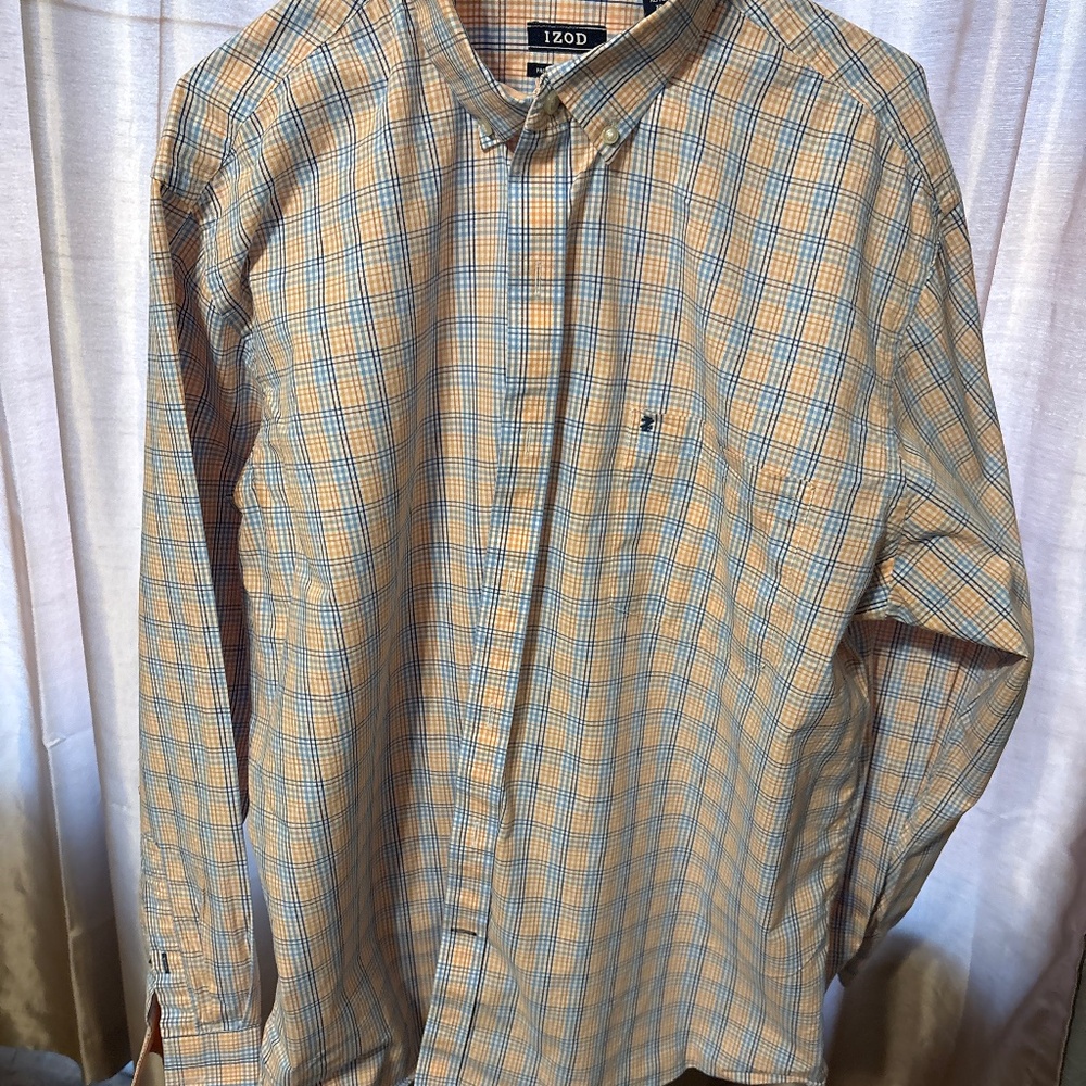 Izod long sleeve dress shirt